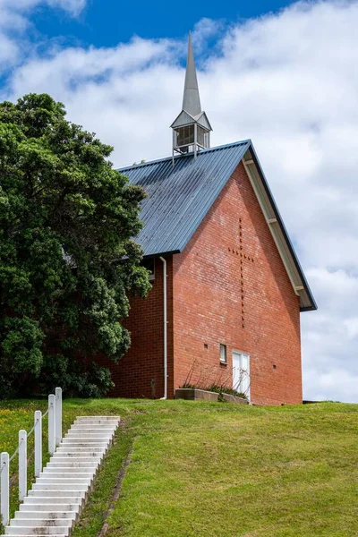 Eine Vertikale Aufnahme Einer Kirche Neuseeländischen Rotoroa — Stockfoto