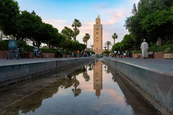 Gyönyörű Kilátás Nyílik Marokkói Koutoubia Mecset — Stock Fotó