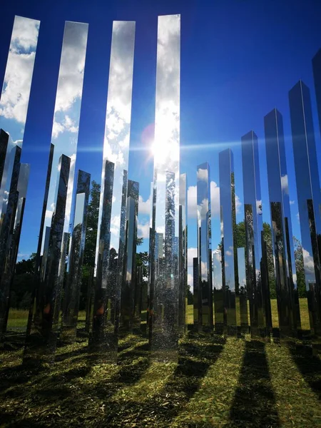 Vertical Shot Follow Jeppe Hein Mirror Maze — Stock Photo, Image
