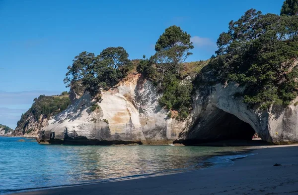 Hahei Beach Waikato Yeni Zelanda Daki Katedral Koyu Nun Manzaralı — Stok fotoğraf