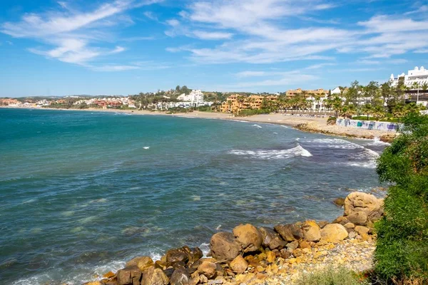 Estepona Malaga Spanien Juni 2022 Utsikt Över Vacker Strand Costa — Stockfoto