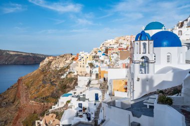 Oia köyünün en manzaralı manzaralarından biri olan Santorini, Yunanistan