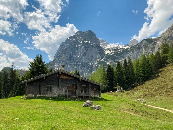 Belle Cabane Montagne Halsalm Sous Les Montagnes Reither Alpe Parc — Photo