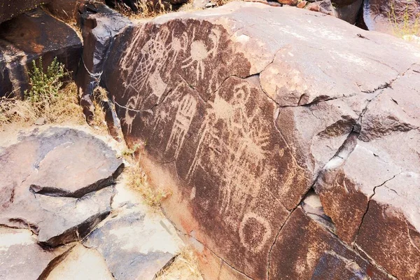 Pohled Horního Úhlu Čínské Jezero Petroglyfy Slunečného Dne Paleo Indians — Stock fotografie