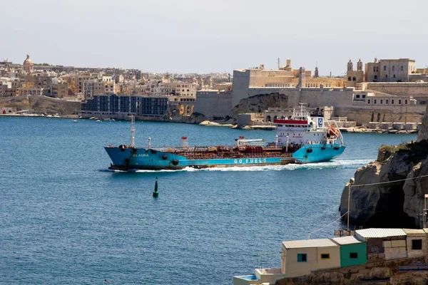 Petroleiro Que Sai Porto Valletta Malta — Fotografia de Stock