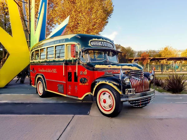 Vecchio Autobus Rosso Chevrolet 1946 Trasporto Pubblico Passeggeri Buenos Aires — Foto Stock