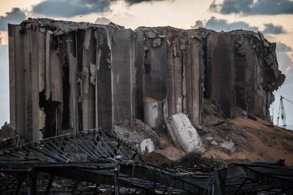 2020年8月4日の大爆発の後のベイルートの港 レバノン — ストック写真