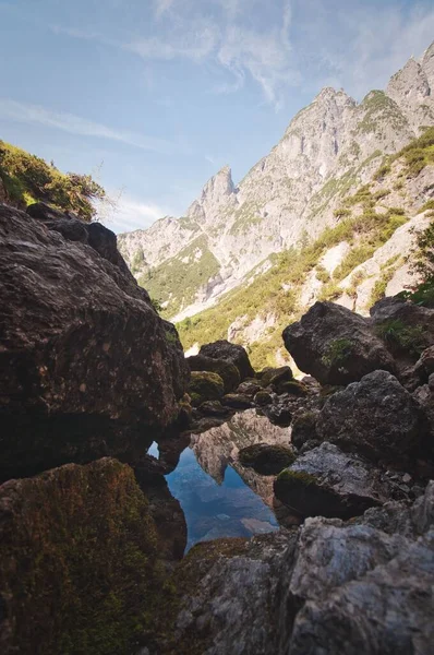 Tiro Vertical Montanha Birnhorn Birnabachloch Caverna Rocha Leogang Salzburgo Áustria — Fotografia de Stock