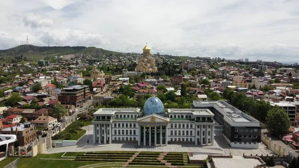 Вид Воздуха Государственный Дворец Церемоний Тбилиси — стоковое фото