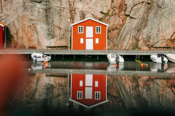 Una Colorida Casa Pescadores Puerto Smogen Puerto Pesquero Suecia — Foto de Stock