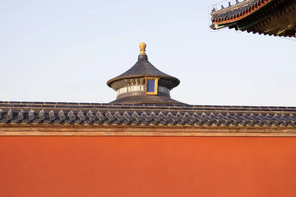 Toit Temple Chinois Contre Ciel Dégagé — Photo