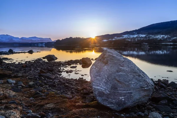 Sunset View Lake Rocks Winter Seasons — Stock Photo, Image