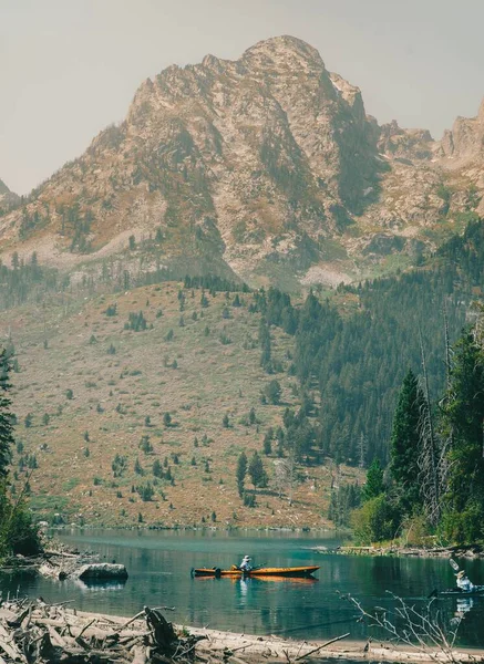Der Vertikale Blick Eines Einsamen Kajakfahrers Der See Des Grand — Stockfoto