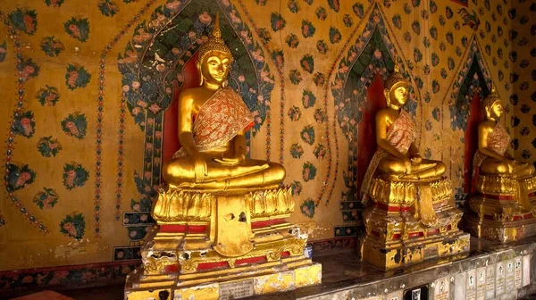 Goldene Buddha Statuen Tempel Wat Arun Bangkok Thailand — Stockfoto