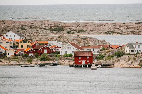 스칸디나비아 스모겐 바위가 지형을 각도로 — 스톡 사진