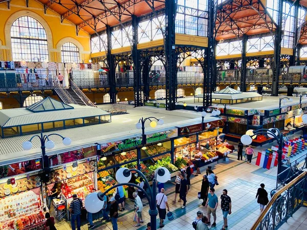 Zakupy Rynku Centralnym Budapeszcie Węgry — Zdjęcie stockowe