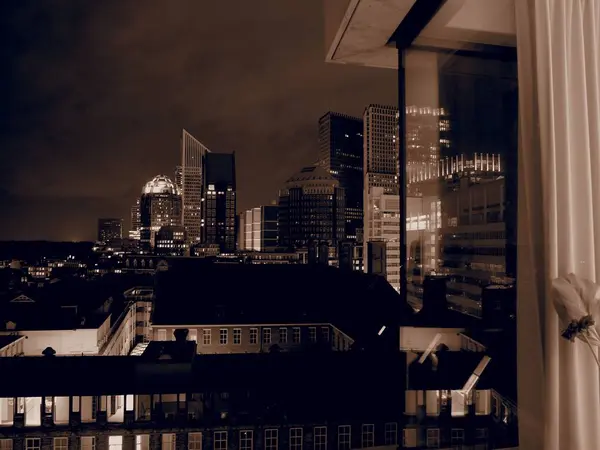 Une Scène Nocturne Paysage Urbain Avec Belles Lumières Brillantes Des — Photo