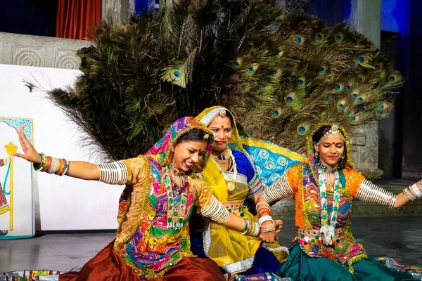 Dharohar Folk Dance Show Performed Woman Udaipur — Stock Photo, Image