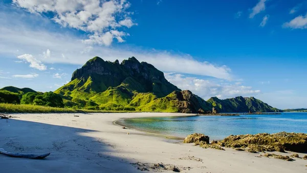 Une Belle Vue Sur Une Rive Mer Île Padar Par — Photo