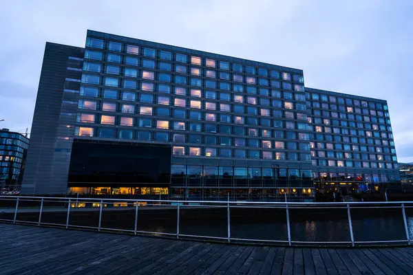 Edifício Moderno Hotel Marriott Copenhague Dinamarca — Fotografia de Stock