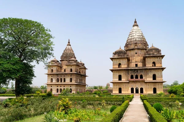 Eine Schöne Aufnahme Des Königlichen Chhatris Von Orchha Mit Einem — Stockfoto