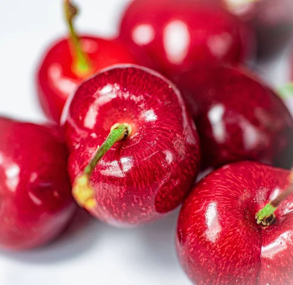 Une Cerise Douce Belle Près — Photo