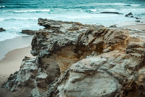 Gigantische Rotsformatie Het Strand Van Guincho Cascais Portugal — Stockfoto