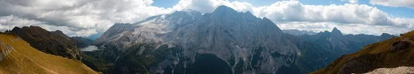 Panoramautsikt Över Fedaia Sjö Och Marmolada Glaciär Canazei Italien — Stockfoto
