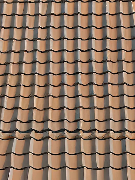 屋顶上一排排的瓦片 — 图库照片