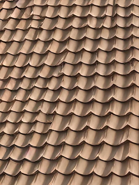 Reihen Von Dachziegeln Auf Dem Dach — Stockfoto