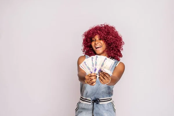 Excited Happy African Lady Showing Some Cash — Stock Photo, Image