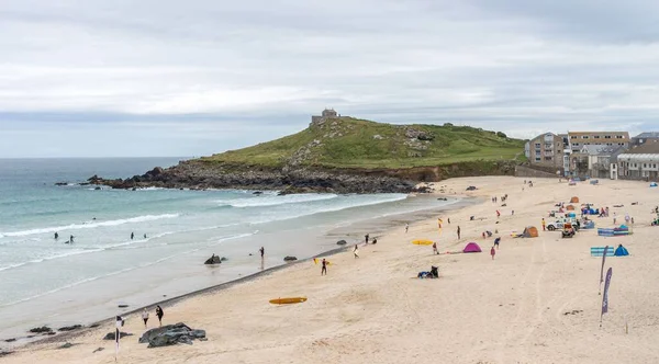 Вид Затишний Піщаний Пляж Похмурий День Корнуоллі Велика Британія — стокове фото