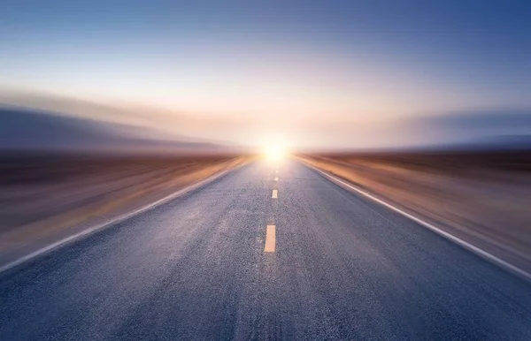 Long Straight Asphalt Highway Sunset — Stock Photo, Image