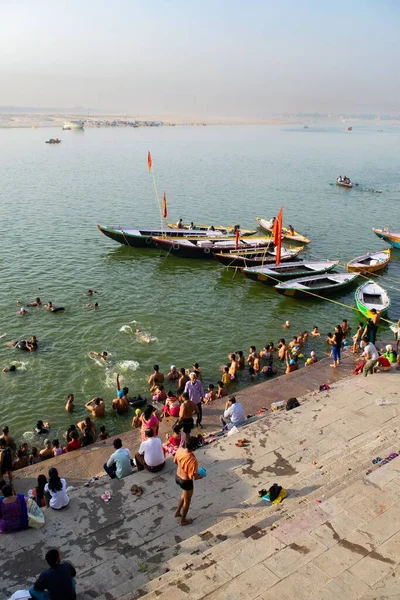 Varanasi Deki Ghatlar Ganga Ganj Nehrinin Kıyısına Gidiyor — Stok fotoğraf