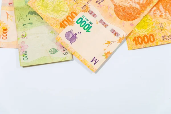 Fünfhunderttausend Argentinische Pesos Banknoten Isoliert Auf Weißem Hintergrund — Stockfoto