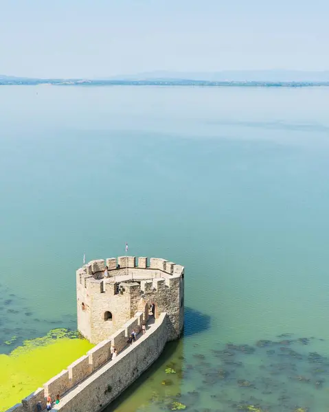 Flygfoto Över Ett Fort Havet Solig Morgon — Stockfoto