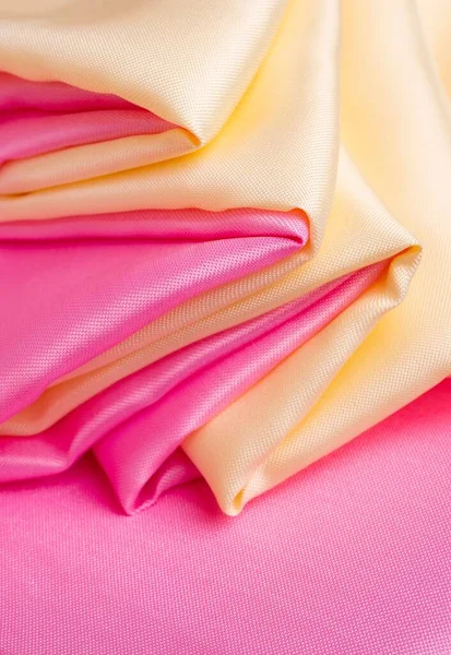 Saten desenli kumaş arkaplanını kapat