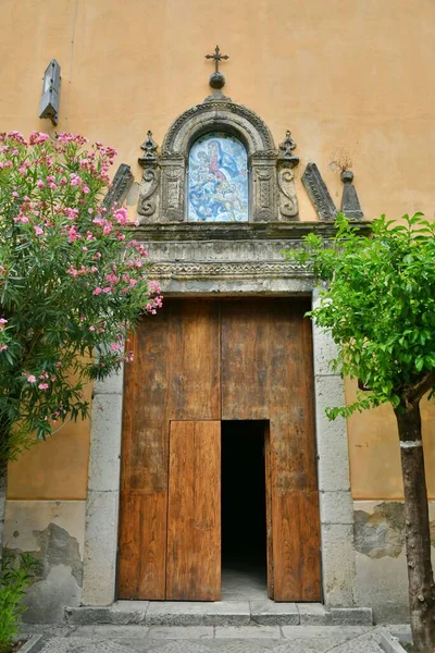 Fasáda Starého Kostela Sant Agata Goti Středověké Vesnice Provincii Avellino — Stock fotografie