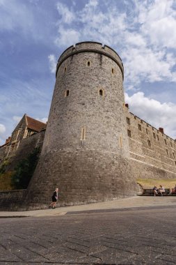 Windsor, Birleşik Krallık - Ağustos 2022: Sokağa çıkma yasağı Kulesi, Windsor Kalesi