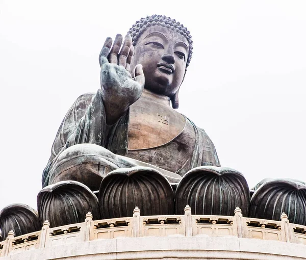 Budda Opalenizny Tian Alias Wielki Budda Ngong Ping Wyspa Lantau — Zdjęcie stockowe