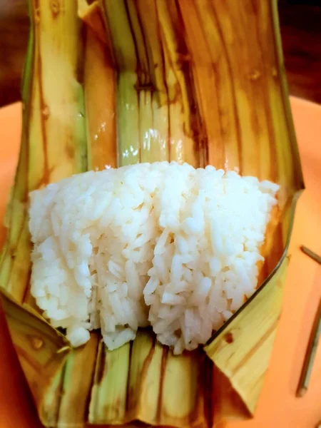 Вертикальний Виріб Місцевої Їжі Тапай Бруней — стокове фото