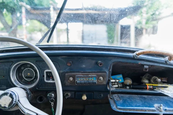 Een Close Van Een Dashboard Van Een Oude Kever Auto — Stockfoto