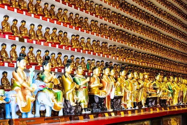 Små Statyer Vid Tio Tusen Buddhor Kloster Sha Tin Hongkong — Stockfoto