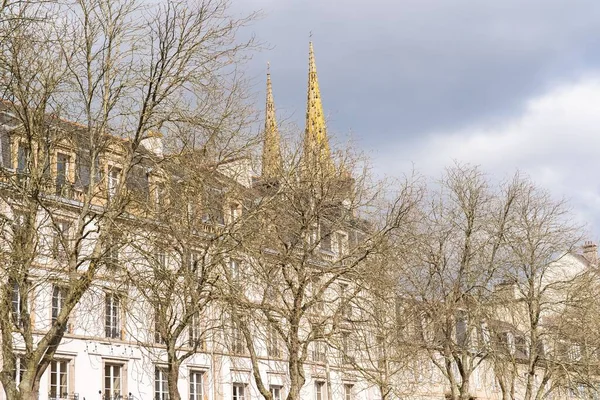 Famosa Catedral Saint Corentin Quimper Cielo Nublado — Foto de Stock