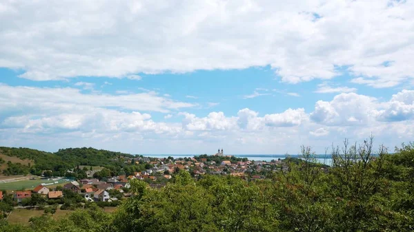 Luftaufnahme Der Abtei Von Tihany Schöne Aussicht Auf Das Benediktinerkloster — Stockfoto