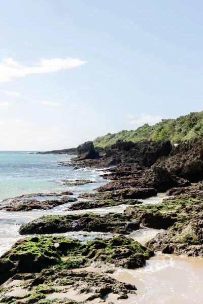 Eine Luftaufnahme Des Xiaowan Little Bay Strandes Umgeben Von Grünen — Stockfoto