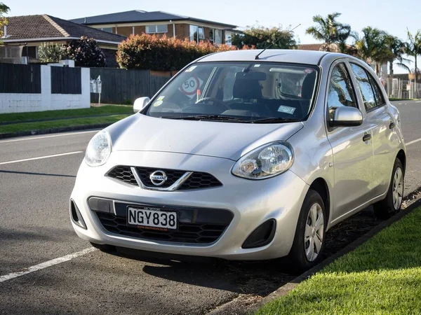 Silver Nissan Micra Generate K13 Facelift 2013 2016 앞머리 Stock — 스톡 사진