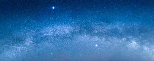 히빛나는 밤하늘의 아름다운 — 스톡 사진