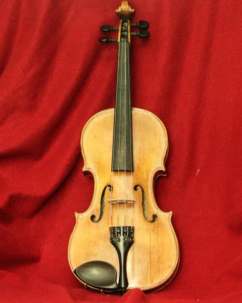 Closeup Old Violin Red Fabric — Stock Photo, Image