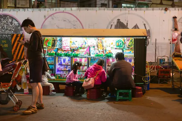 Une Vue Des Gens Près Marché Rue Dans Ville Kaohsiung — Photo